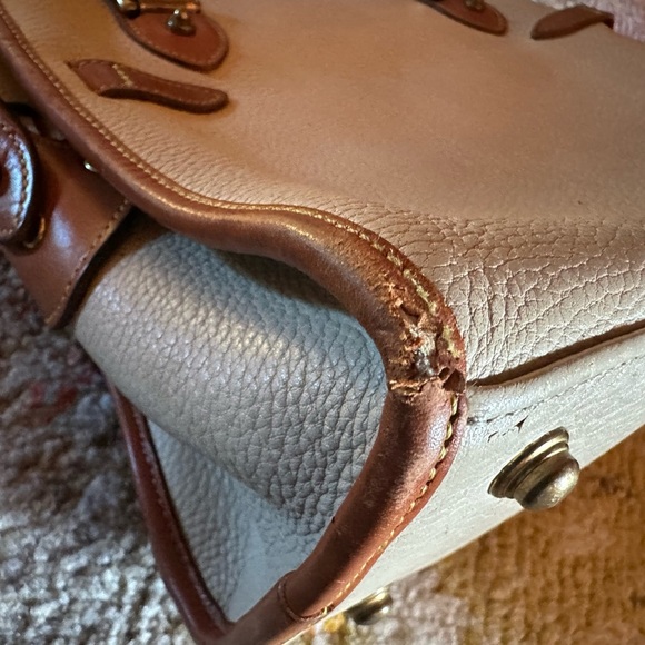 Authentic Dooney and Burke satchel bag. Dooney and Burke leather purse. Vintage - Picture 14 of 14